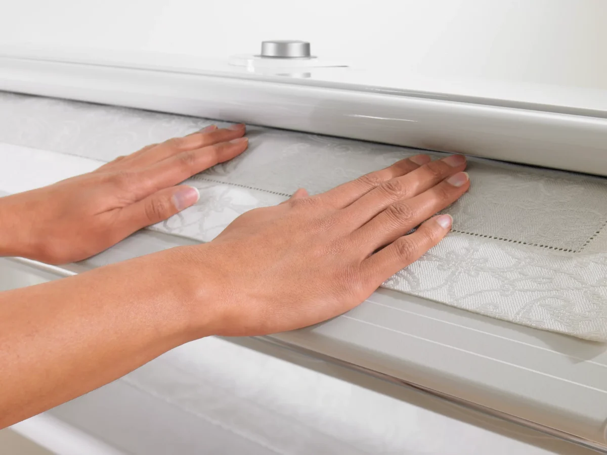 Alternative view of Miele B 995 D Çarşaf ütüleme makinası 83cm silindir ütü